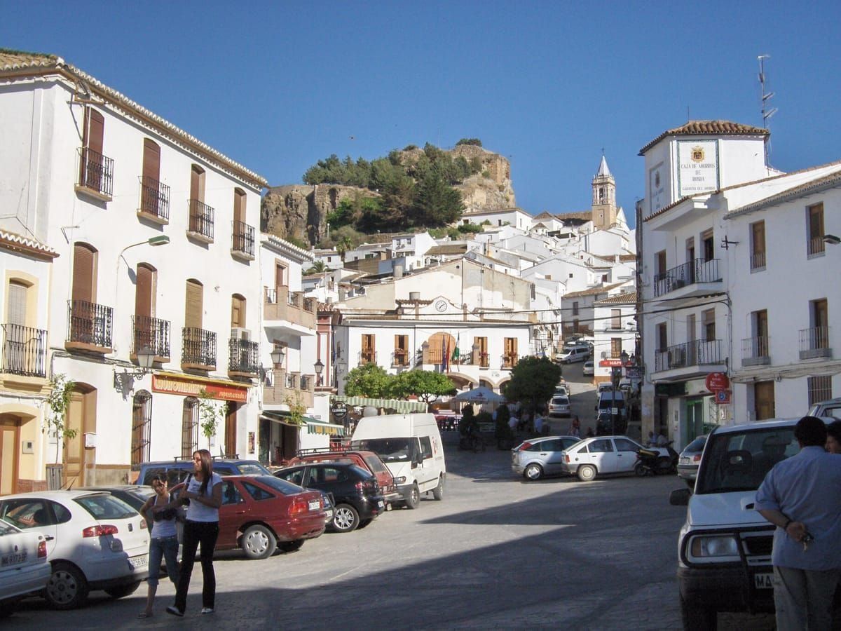 Casco blanco de Ardales