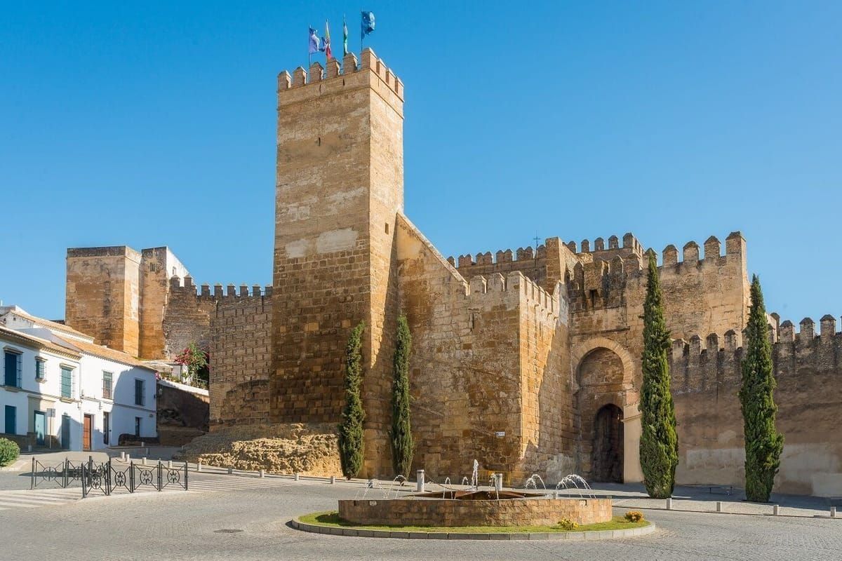 Murallas y Puertas
