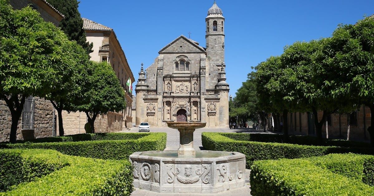 Plaza Vázquez de Molina